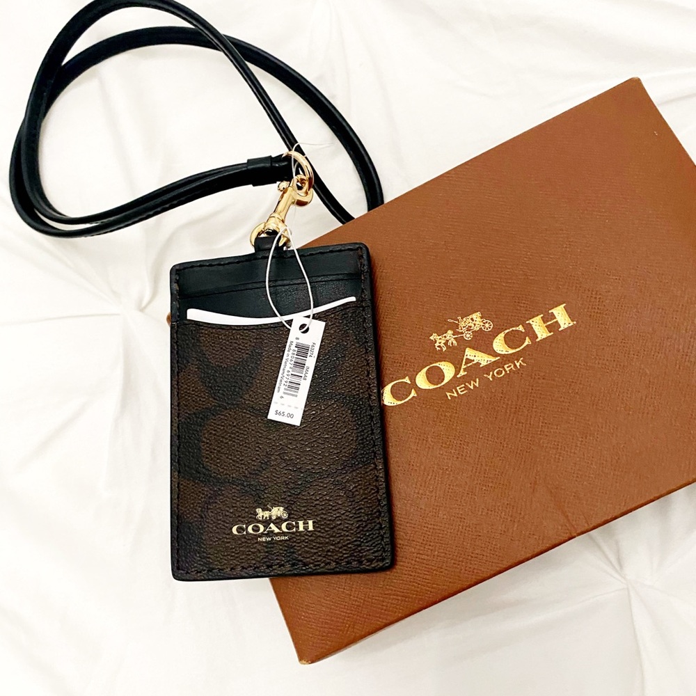 Coach ID Lanyard In Signature Canvas